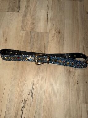 Vintage Sand Castle New York Blue Soft Leather Studded & Rhinestone Belt